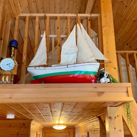 8 Person Holiday In Urangsv G Сasa de vacaciones *