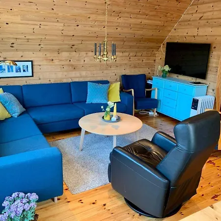 8 Person Holiday In Urangsv G Сasa de vacaciones *