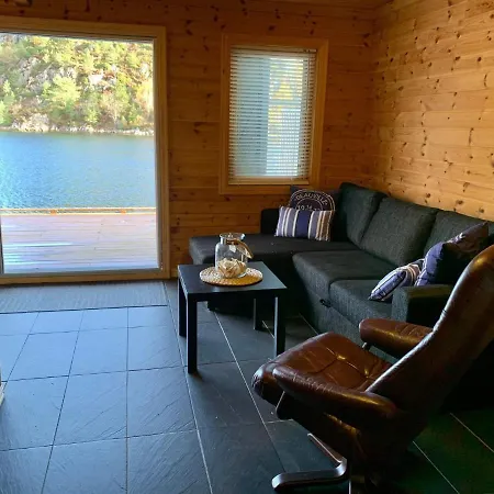 8 Person Holiday In Urangsv G Сasa de vacaciones